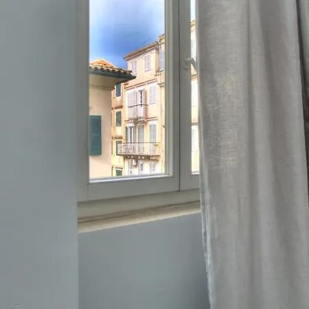 Apartment Liston Pied A Terre *